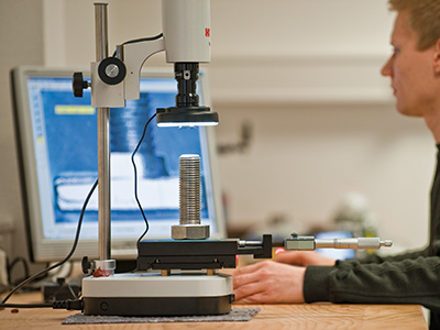 Hitec-Measuring microscope